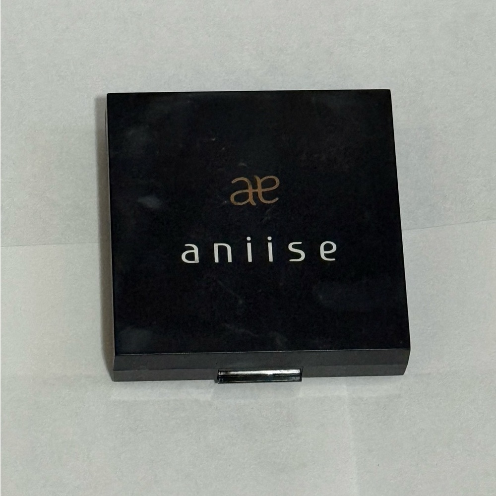 Aniise Black Compact Case